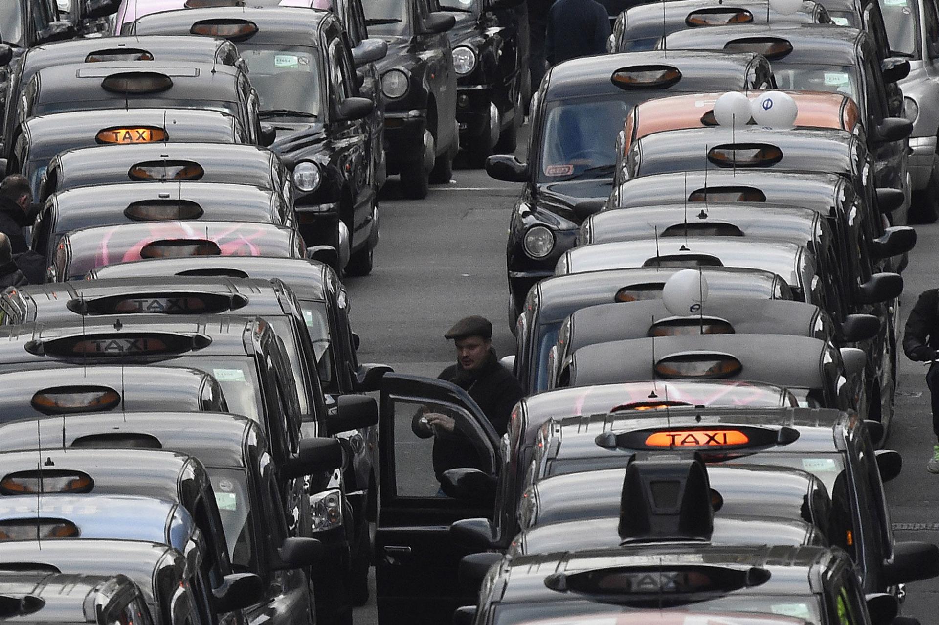 Taxis uber londres sat 31